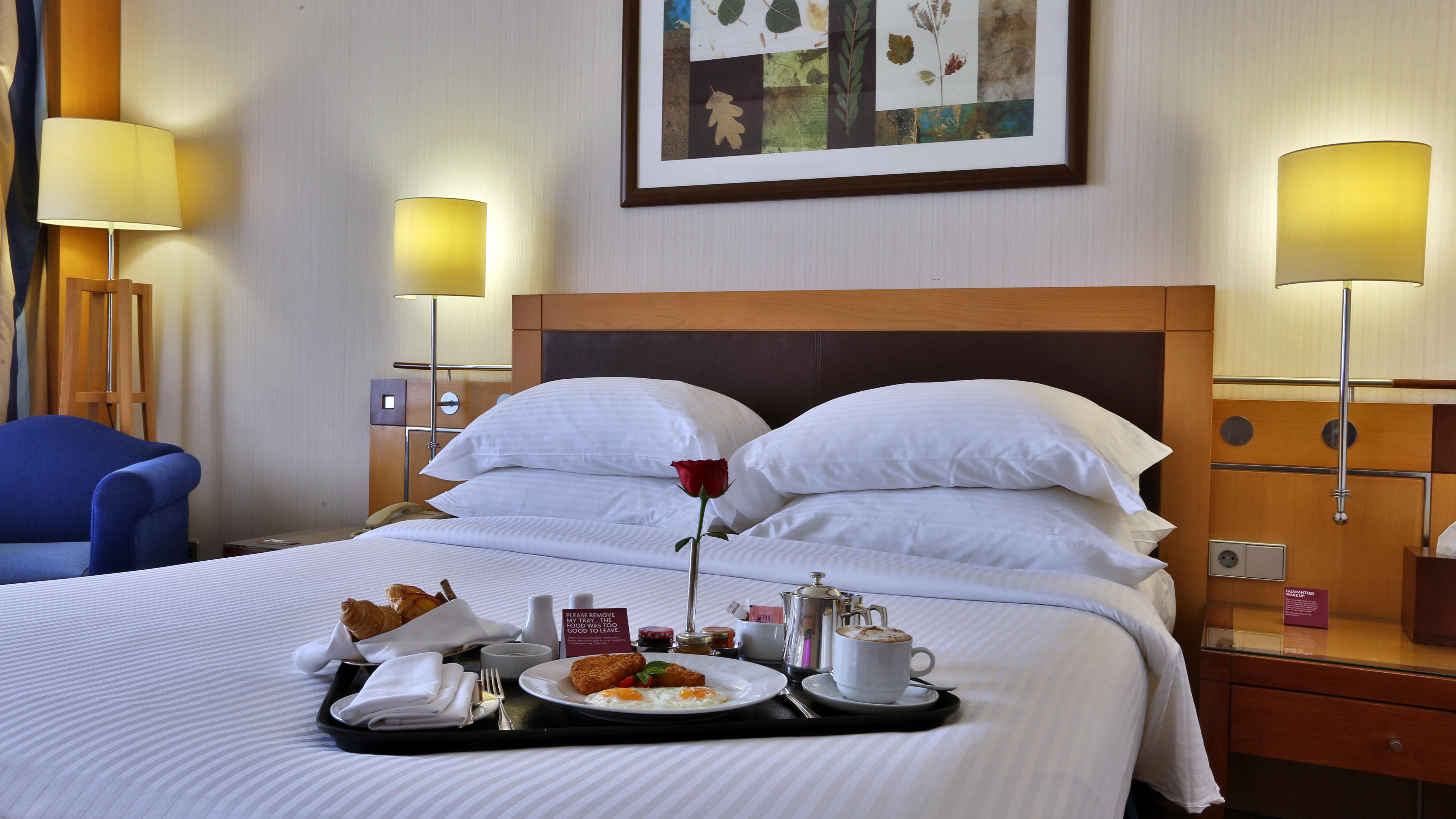Crowne Plaza Hamra By Ihg Hotel