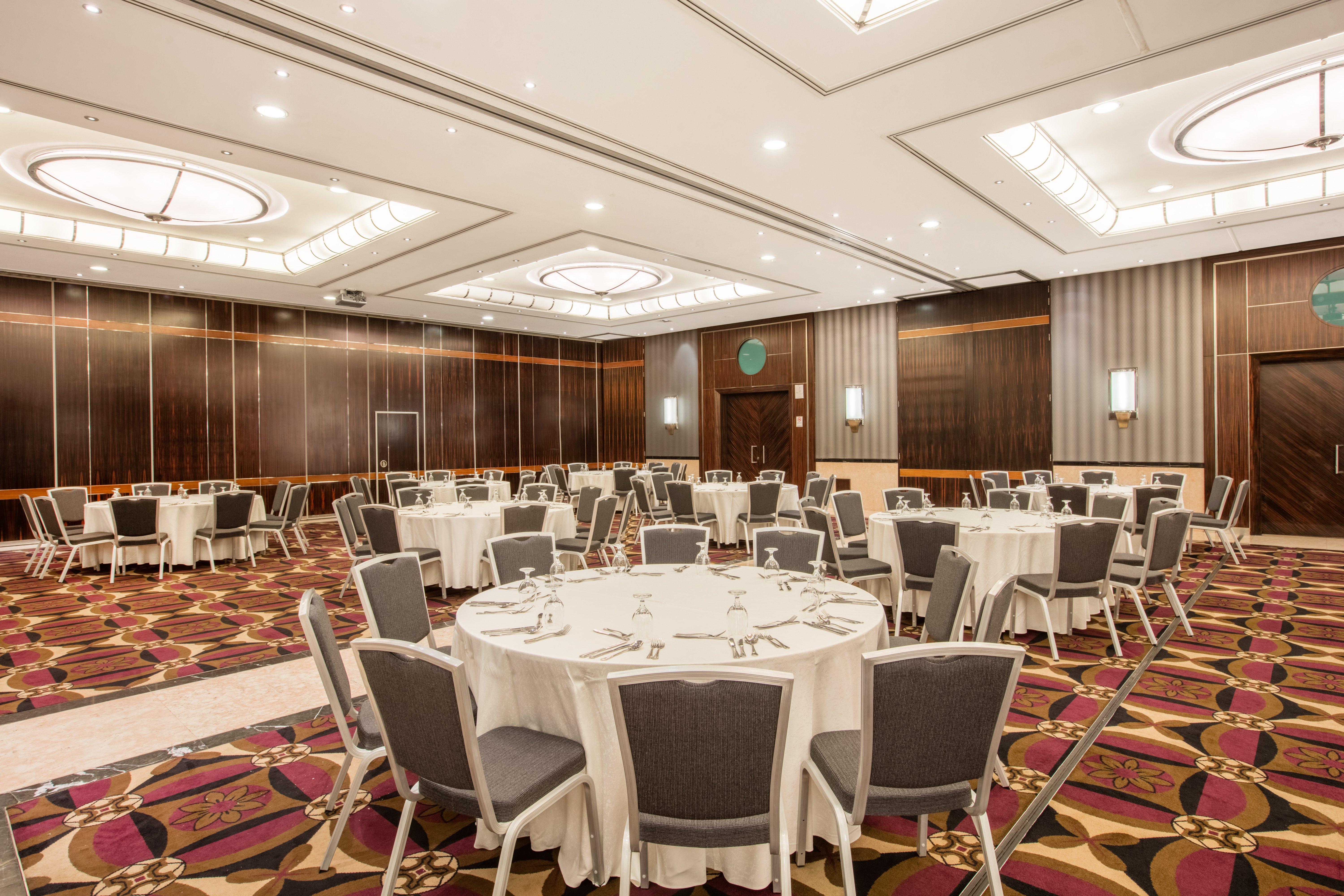 Hotel Crowne Plaza Hamra By Ihg