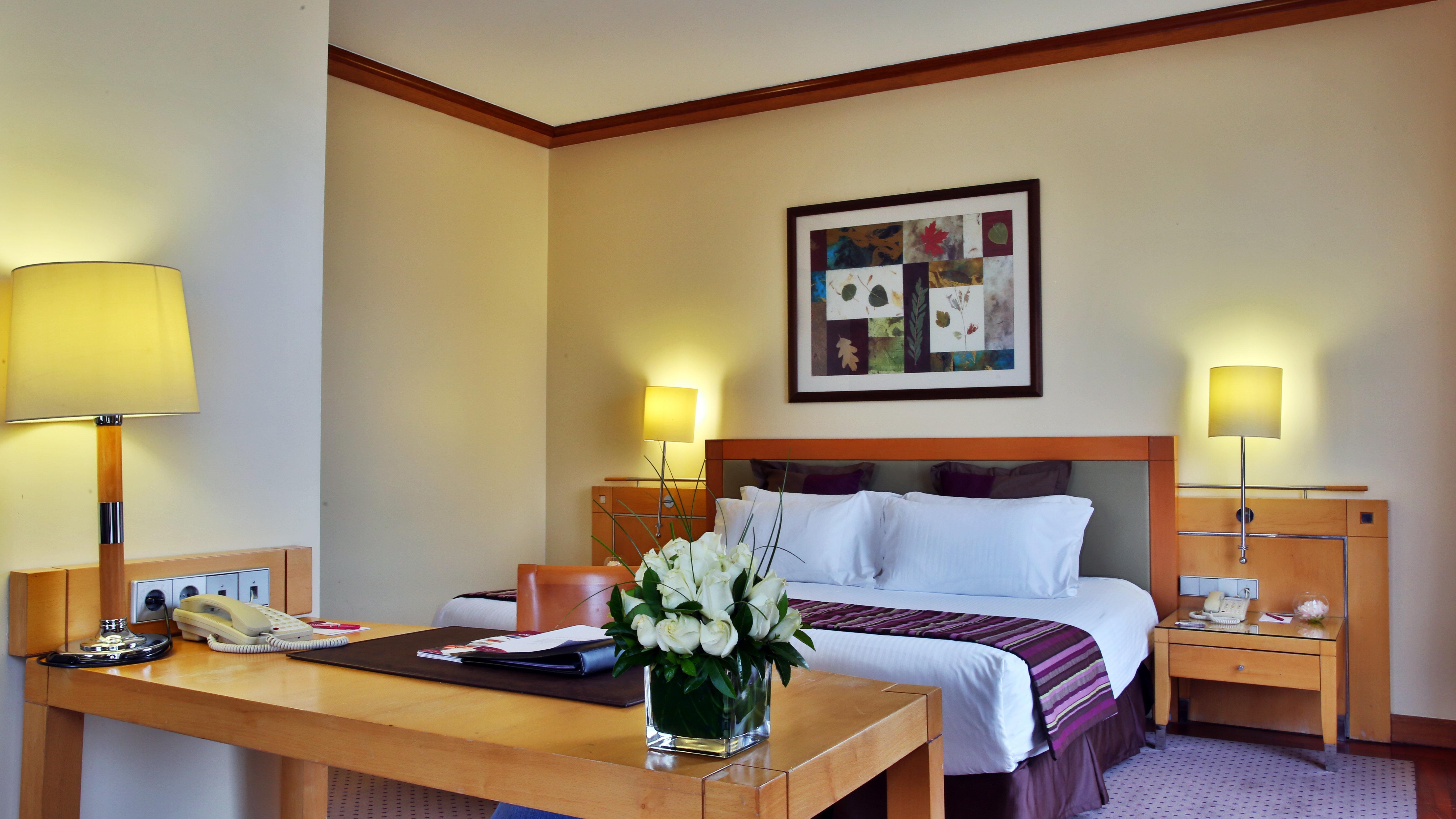 Crowne Plaza Hamra By Ihg Hotel Beirut