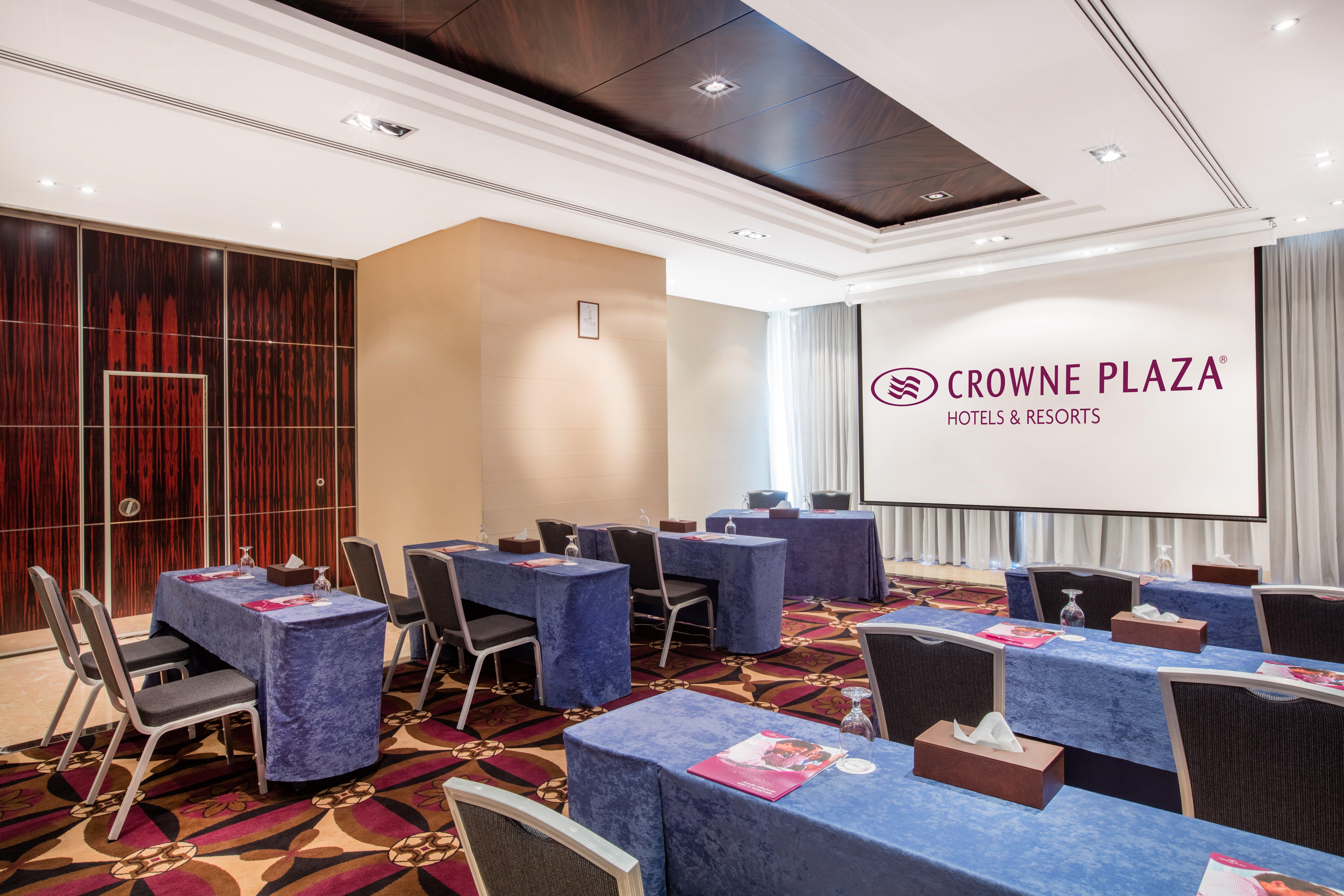 Crowne Plaza Hamra By Ihg Hotel Beirut