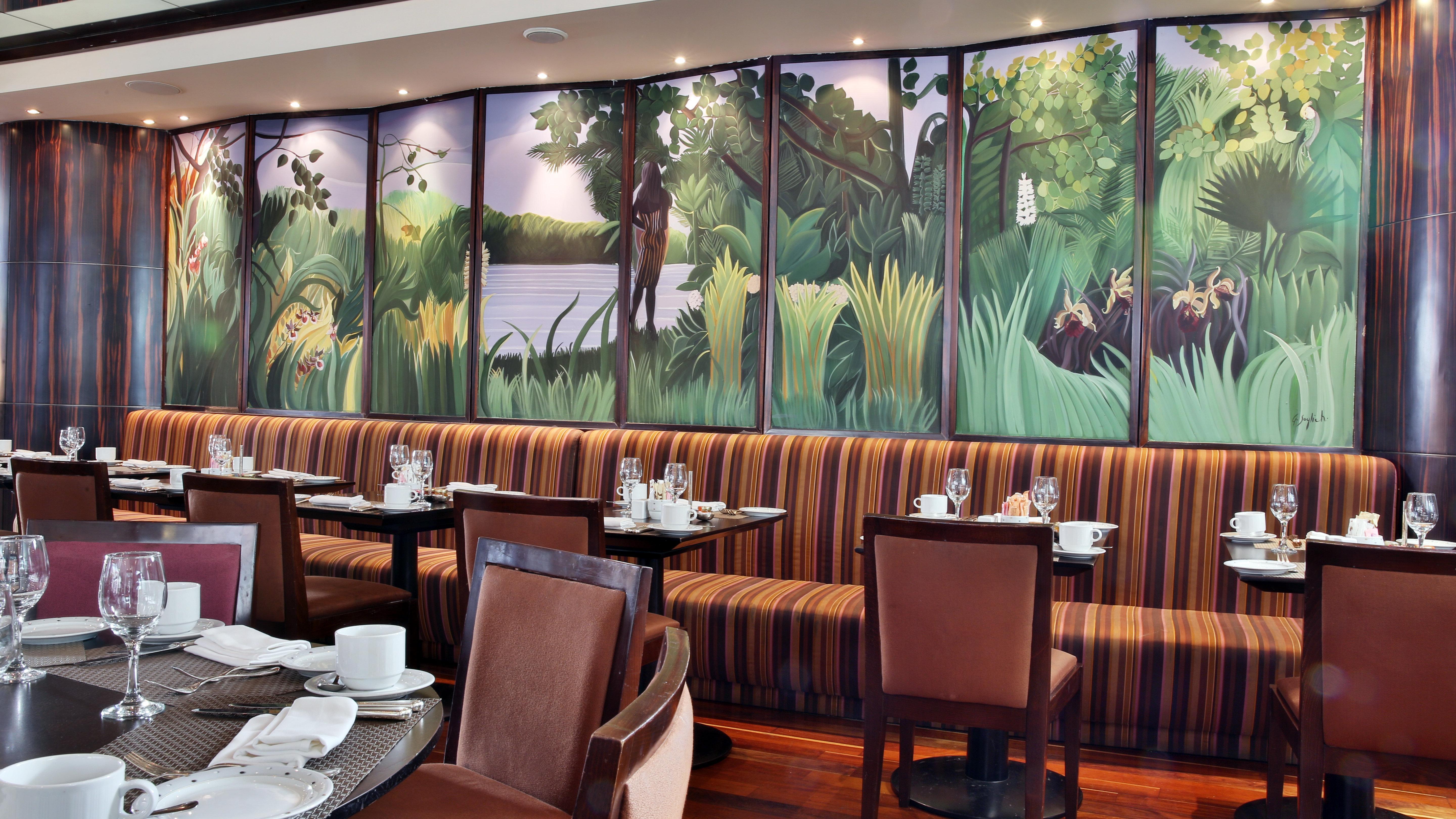 Crowne Plaza Hamra By Ihg Hotel Beirut