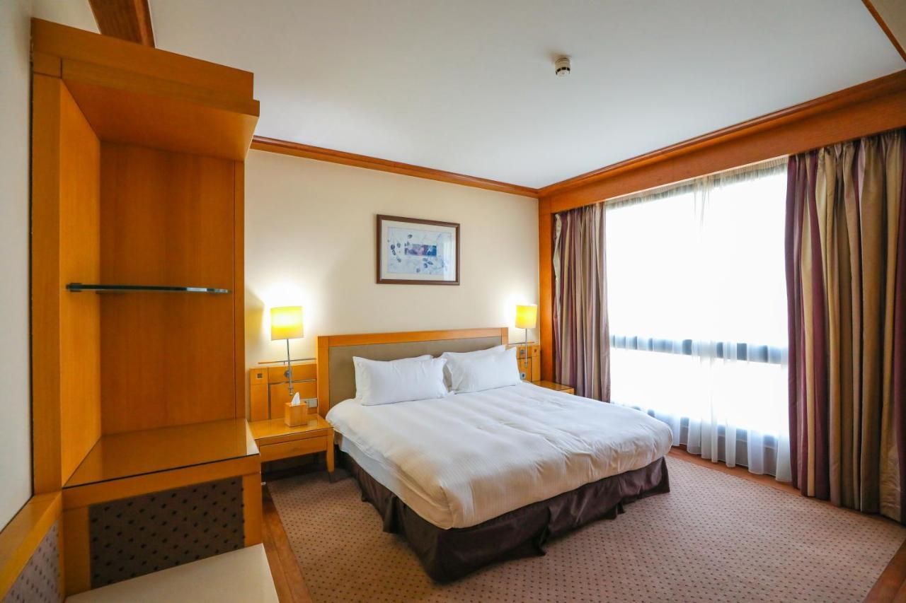 Crowne Plaza Hamra By Ihg 5*