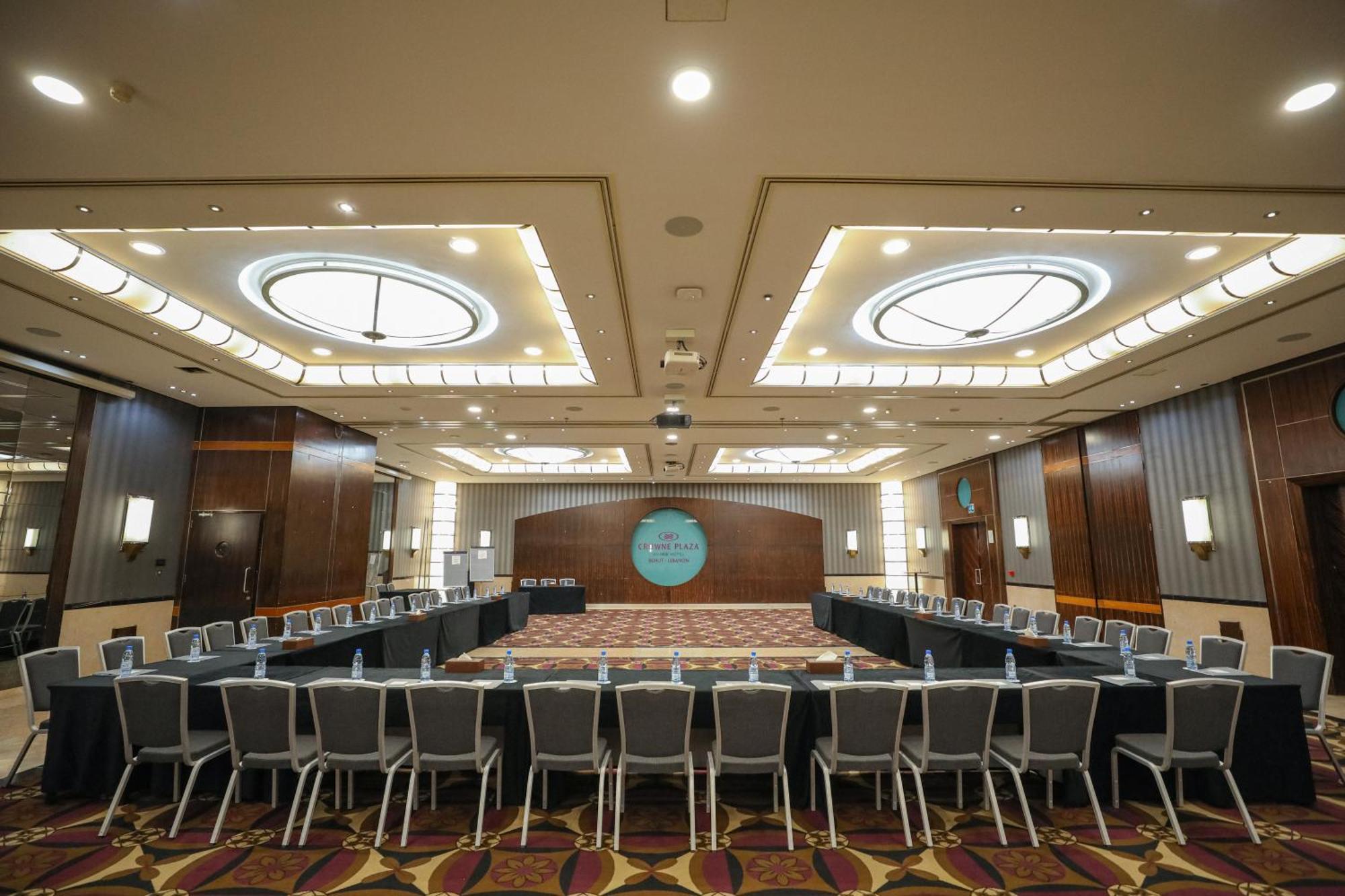 Crowne Plaza Hamra By Ihg 5*
